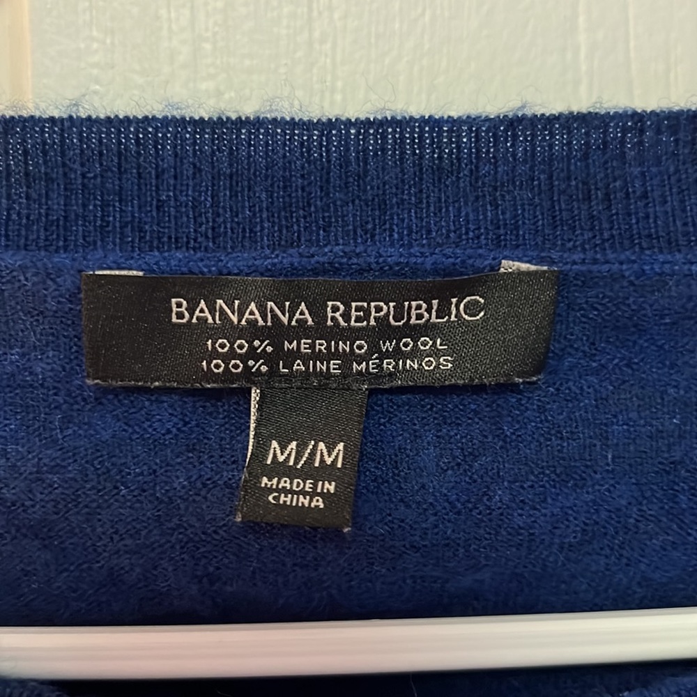 Banana Republic Merino Wool Sweater - Picture 8 of 8